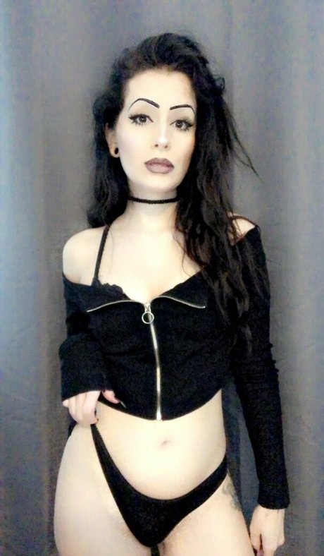 penelopepeach29 free model pic