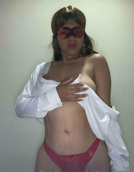 makeup artist onlyfans erotic archive