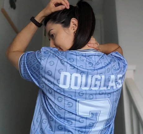 barista onlyfans hot nude image