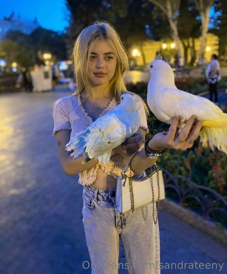 sandrateeny nude model galleries