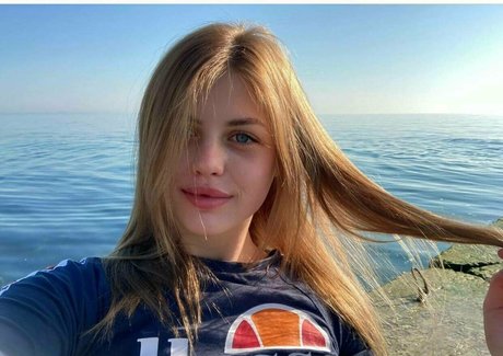 sandrateeny star pornographic galleries