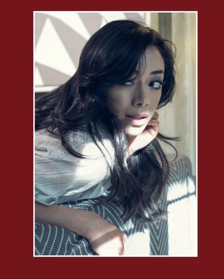 Aimee Garcia sexy star pics