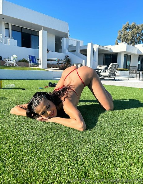 nadialopez69 sexy model archive