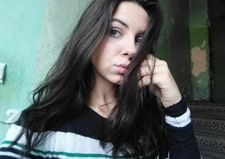 Wiktoria Bystron naked pornstar pictures