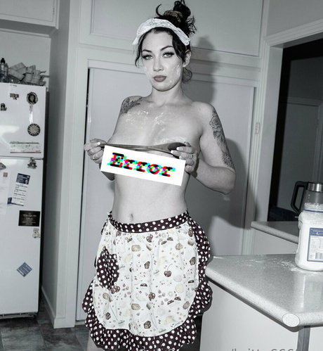 aussiebabebritta xxx star photo