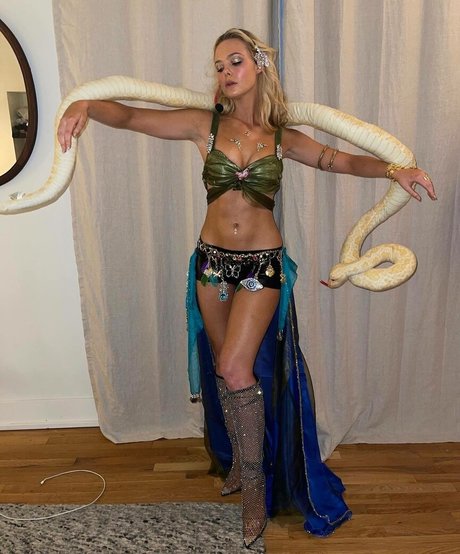 asian top onlyfans free nude photos