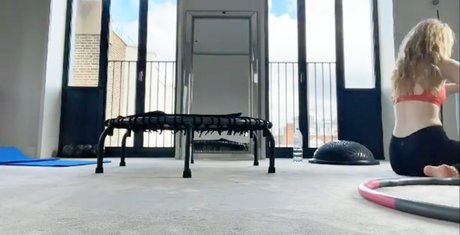 female influencer onlyfans beautiful nude gallery