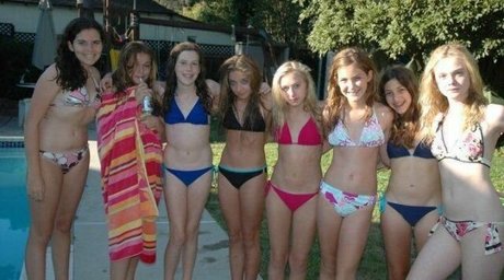 Elle Fanning nudes star gallery