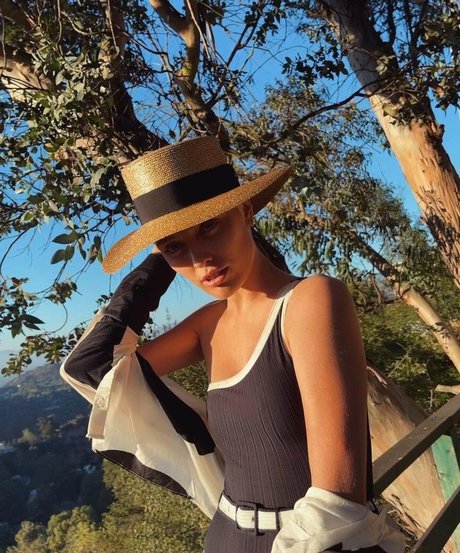 Wallis Day porn actress images