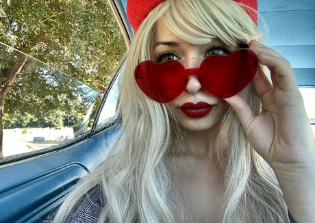 ashennf erotic actress photos