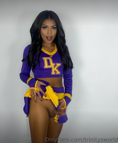 BeautyWithTrinity star nudes picture