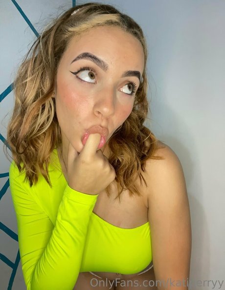 katilove0 sex actress photo