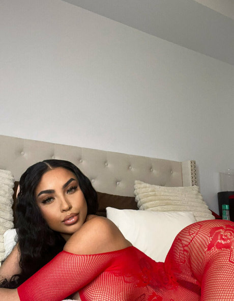 destinyskye pornographic model picture