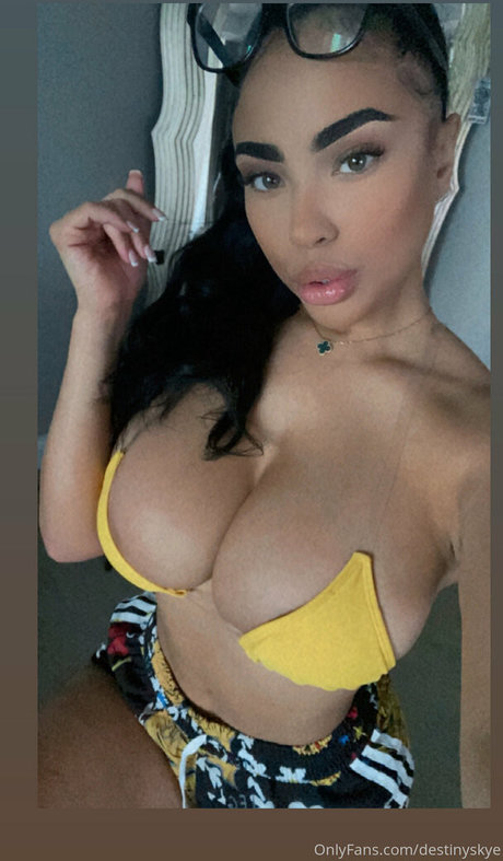 destinyskye naked star photo