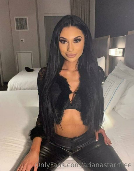 freeariana star beautiful picture