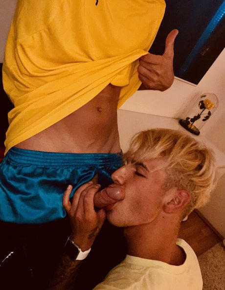 satin boys tc xxx actress photos