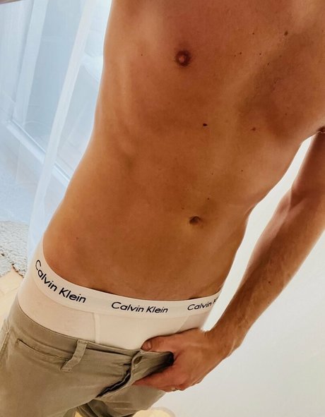 satin boys tc star adult photo