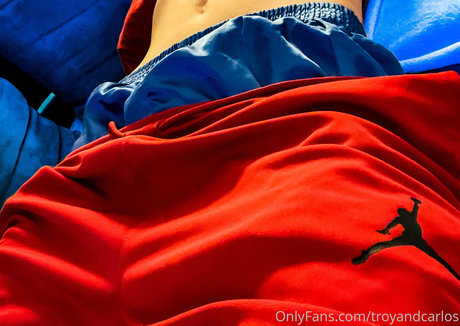 satin boys tc naked star gallery