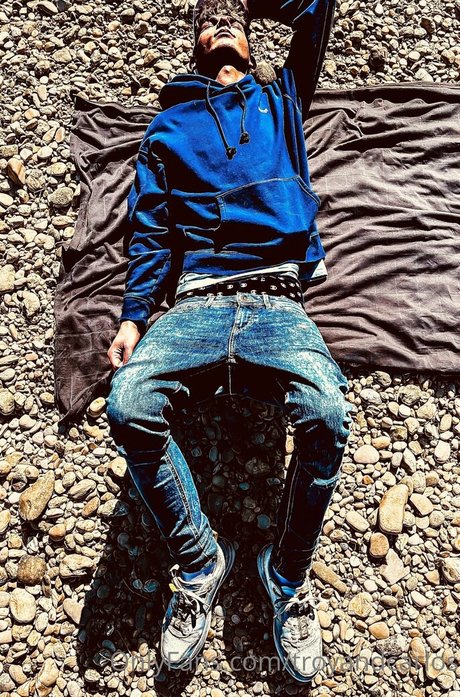 satin boys tc art actress photo