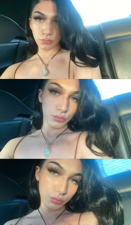 prettypinkuziii pretty model pics