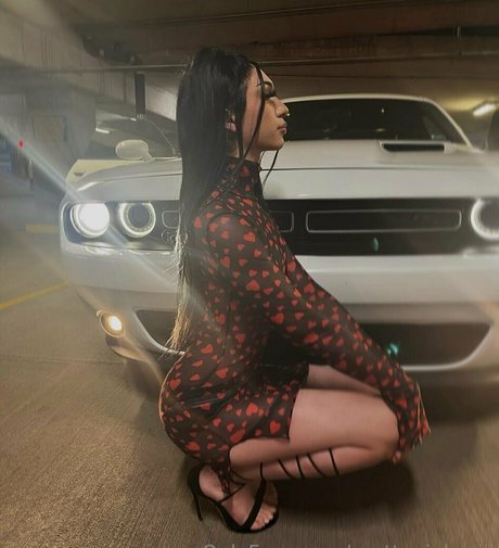 prettypinkuziii erotic actress gallery