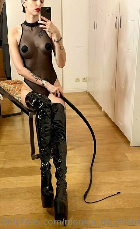 monica de mistress top star pics