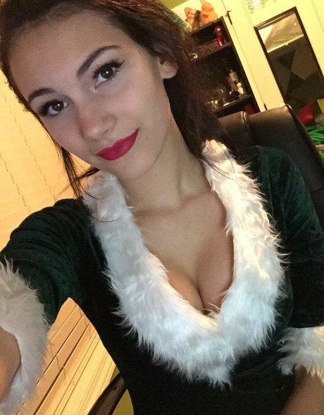 gay influencer onlyfans art nude photo