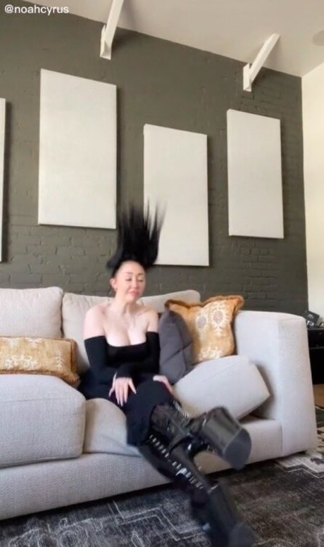 arab wife onlyfans sexy naked pictures