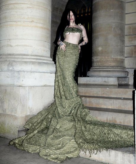 Noah Cyrus star xxx archive