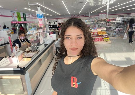 curvy kitty onlyfans porno galleries