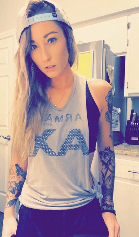 big dick shemale onlyfans free naked galleries