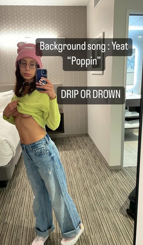 Sona Bella pornstar naked galleries