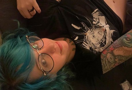 blonde deepthroat onlyfans hot naked photo