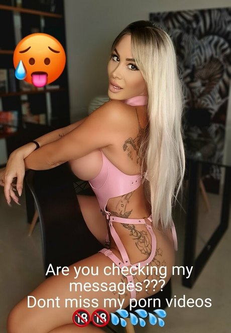 hairy pregnant onlyfans sexy nude image