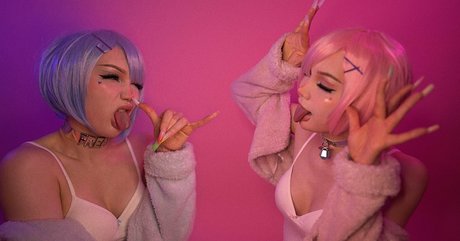 Blondelashes19 art star pictures