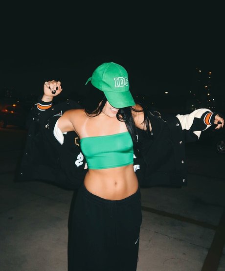 Duda Kropf naked actress images