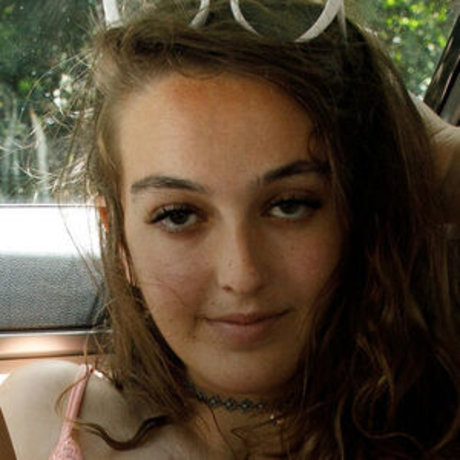 YaGirlDubs top model pic