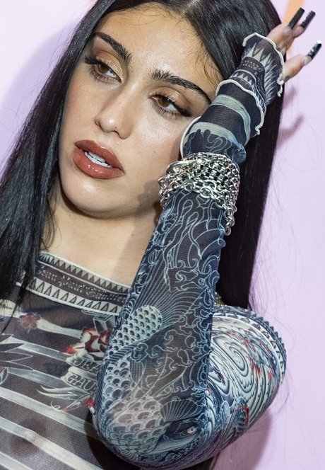 Lourdes Leon erotic pornstar images