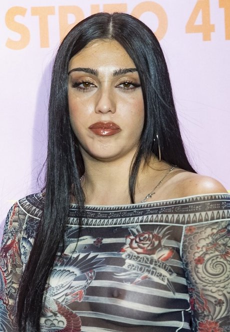 Lourdes Leon xxx star photos