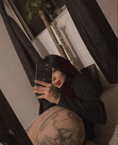 Merce Uhia high quality actress img