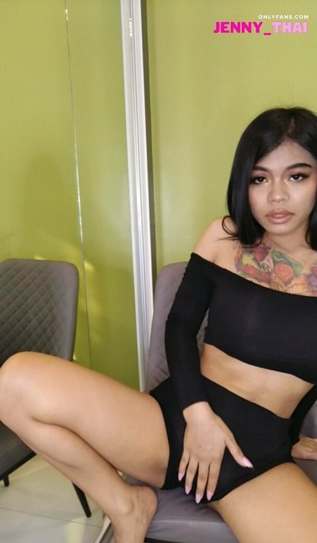 beauty curvy onlyfans art nude archive