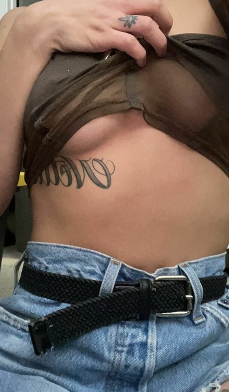 jovanajoestar porn model pic