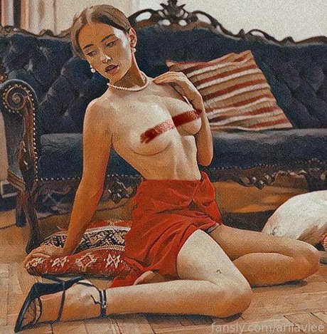 small pussy onlyfans xxx photos