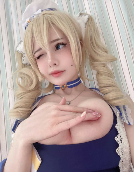 frauleinmilk naked model photos