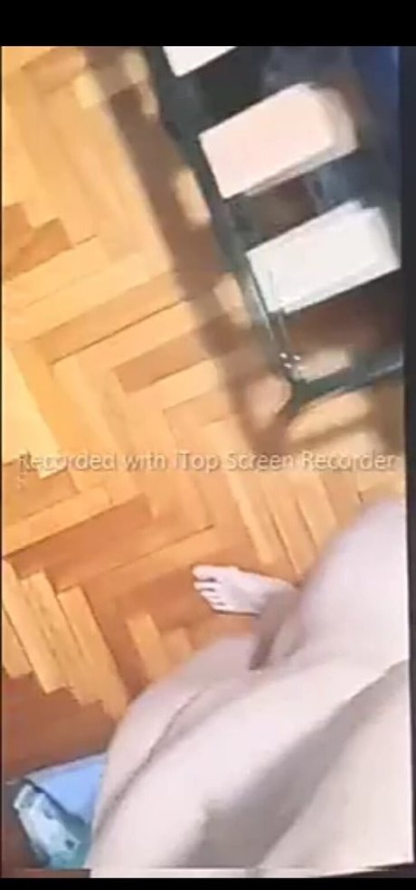 unexpected onlyfans pornographic pictures