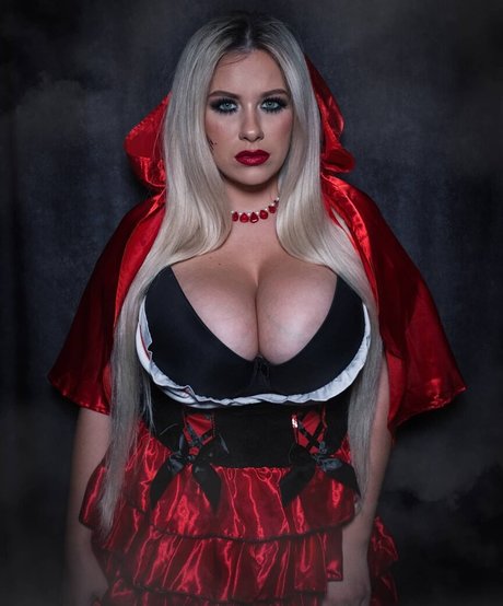 Nina Phoenix model pretty archive