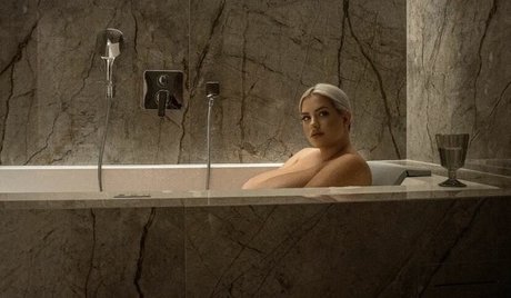 tiny asian onlyfans sexy nudes archive