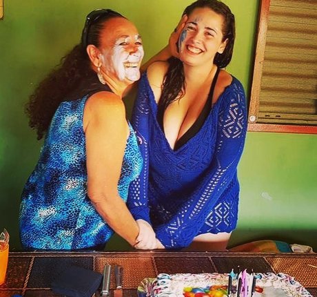 Maria Clara Tavares star high quality photos