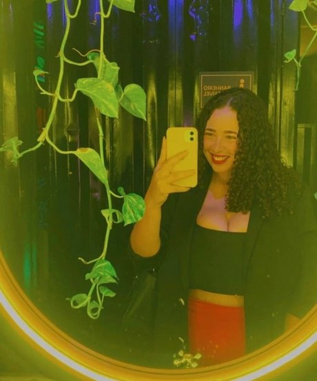 Maria Clara Tavares star hd galleries