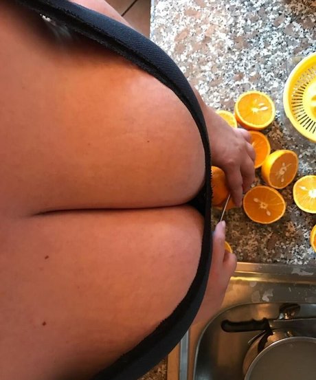 XLeila89 pornstar beautiful picture